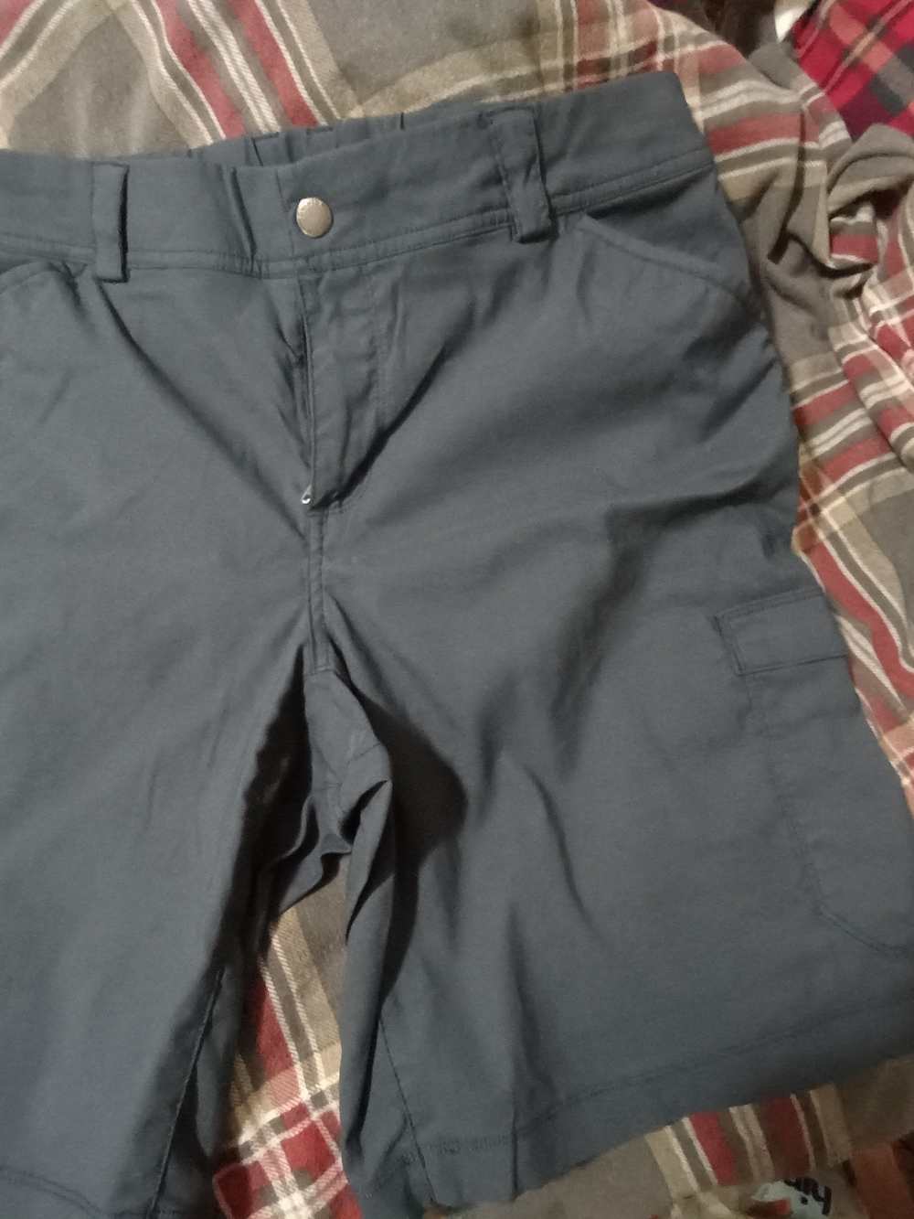 Women's Dark Gray Tactical Cargo Shorts - Picture 3 of 3